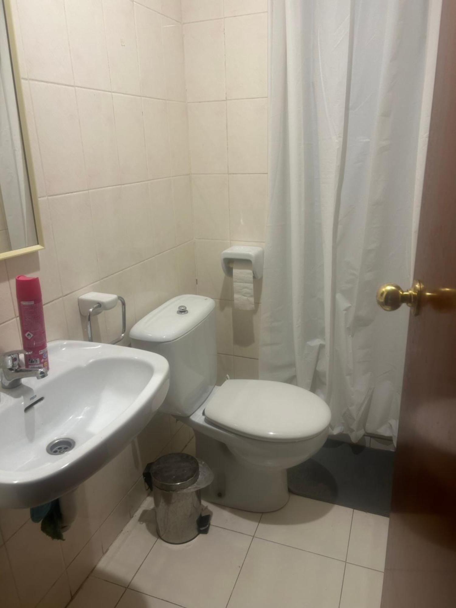 Habitacion Doble Privada En Figueres 외부 사진